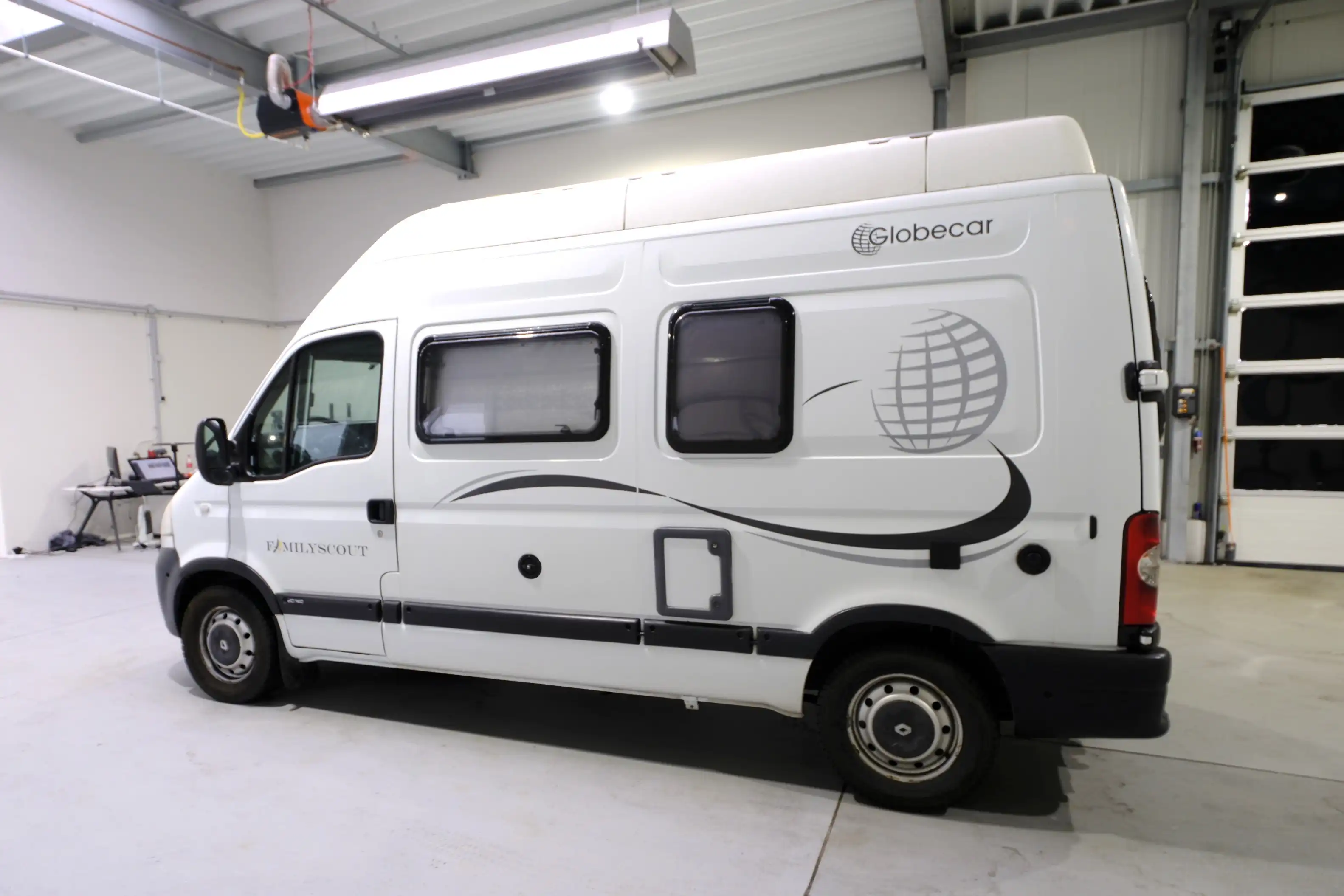GLOBECAR Family Scout